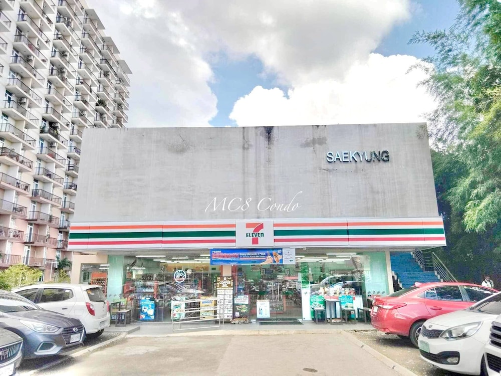 Studio Type Condo in Lapu-lapu City With Private Pool and BBQ Area