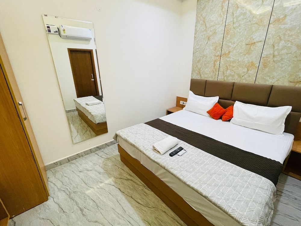 Hotel Pilgrim Near Golden Temple
