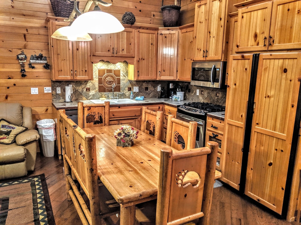 Snow Summit Townhouse Rentals & Sales