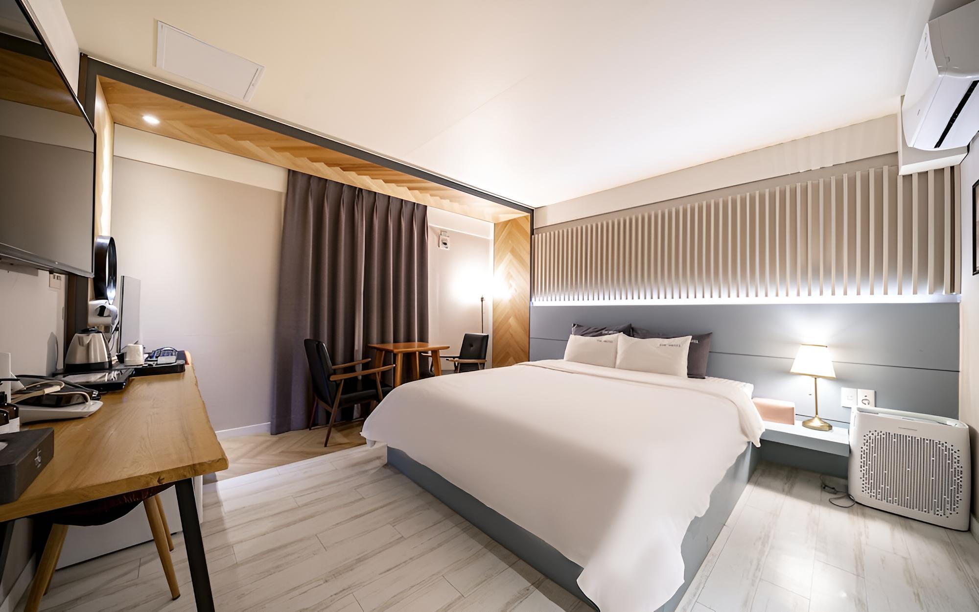 Yangsan The Hotel view 2