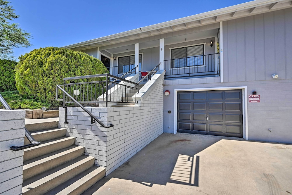Prescott Pad: Next to Mountain Valley Park! view 5
