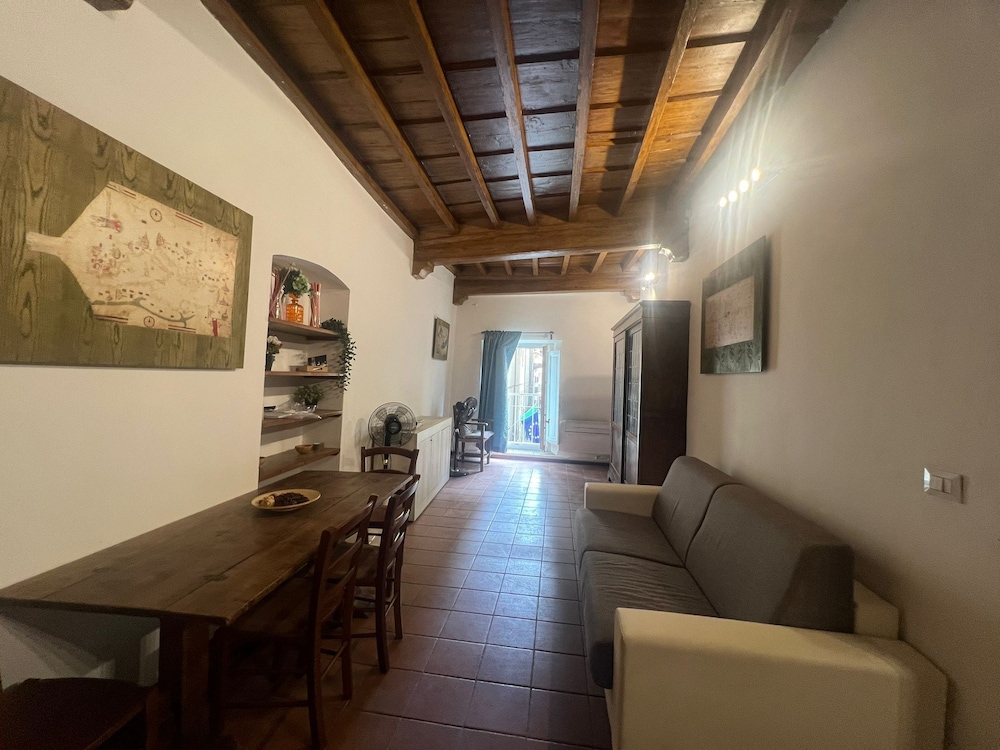 Wine Apartments Florence Aleatico