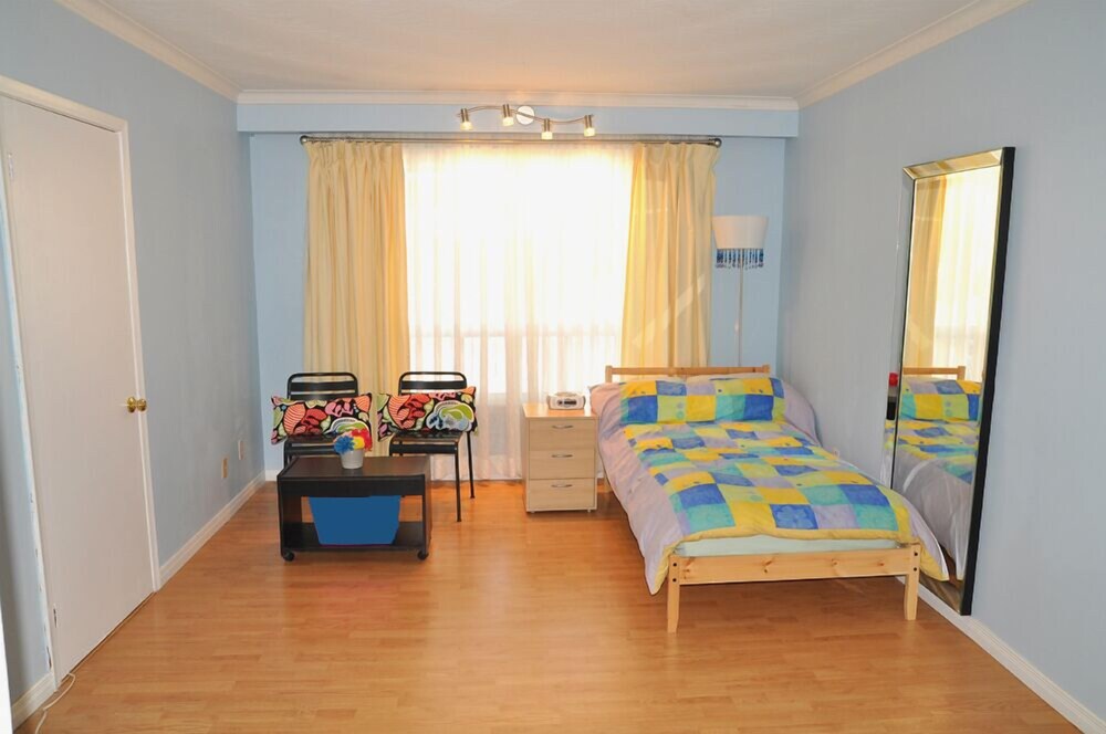 Colour Cube Guest House - Image 5