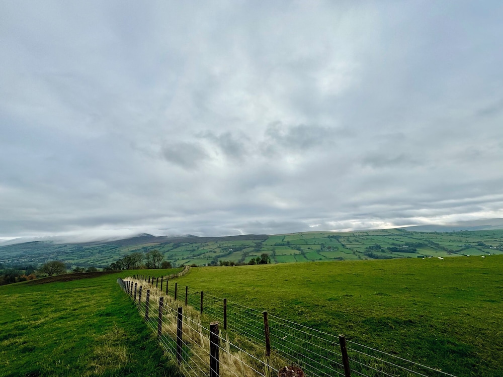 Beudy Pwll Pridd