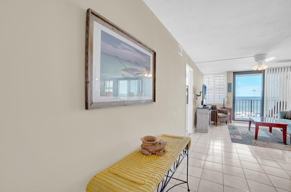 Gulf House 401