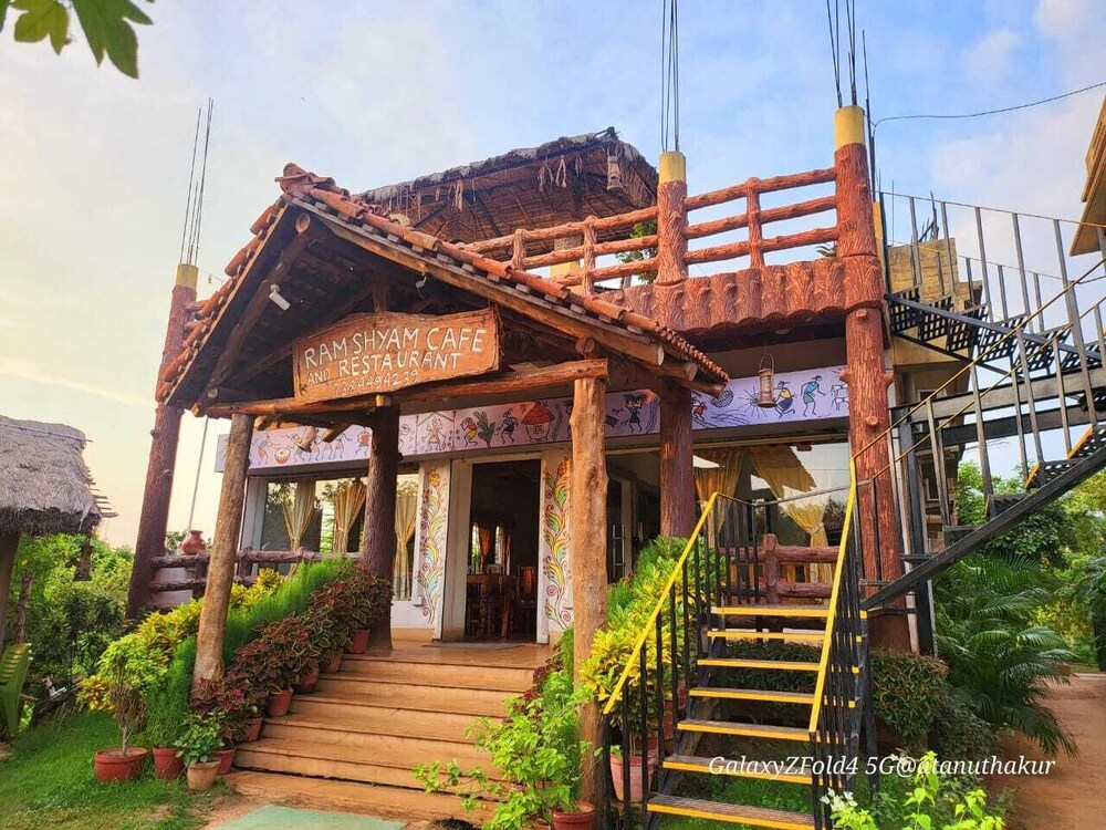 Khoai Village Resort