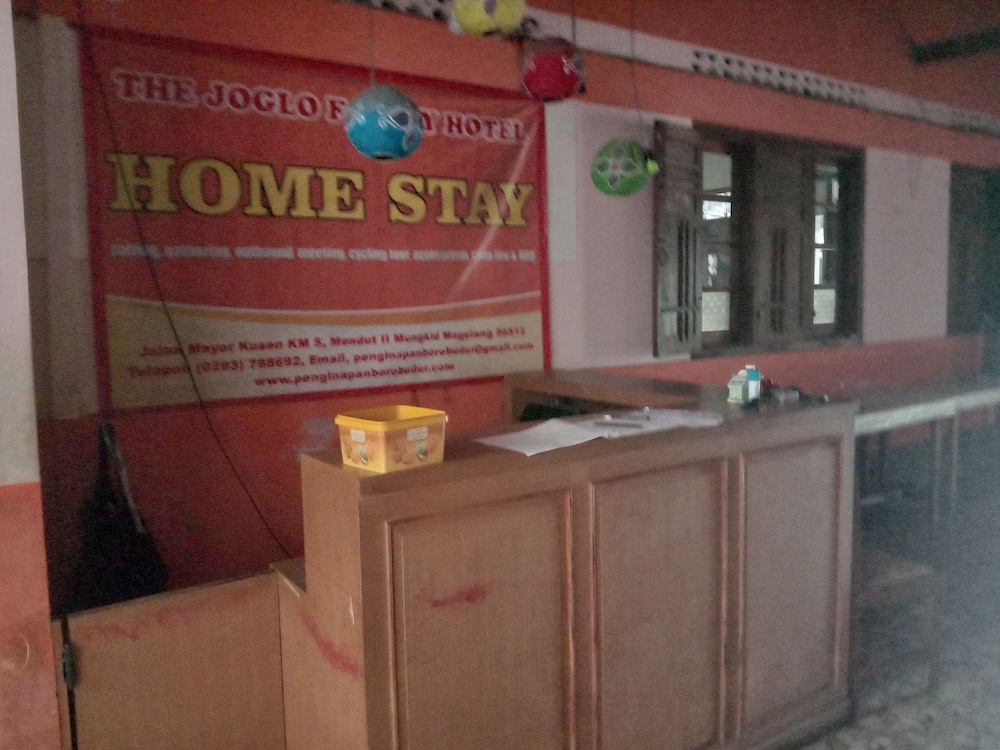 OYO 898 Joglo Family Hotel & Homestay view 2