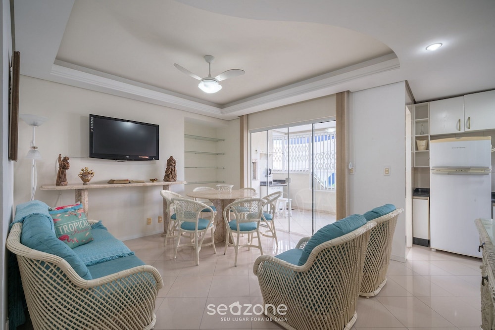 3bedroom apt Great Locat. 450m From Beach Ems0101