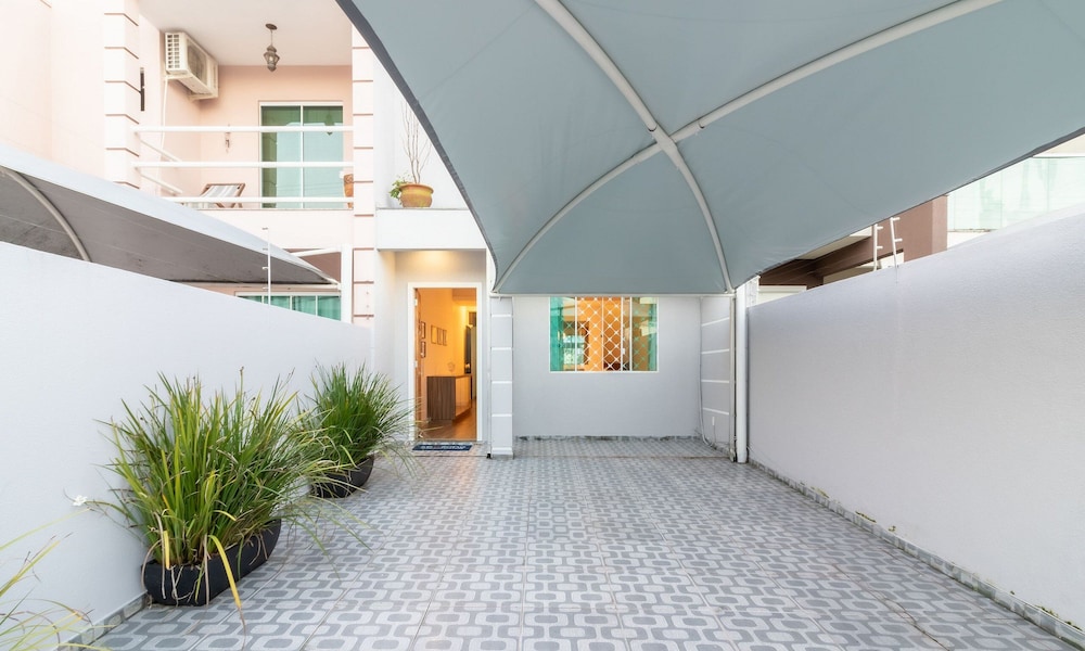 3-bedroom House With Barbecue Pmc0400