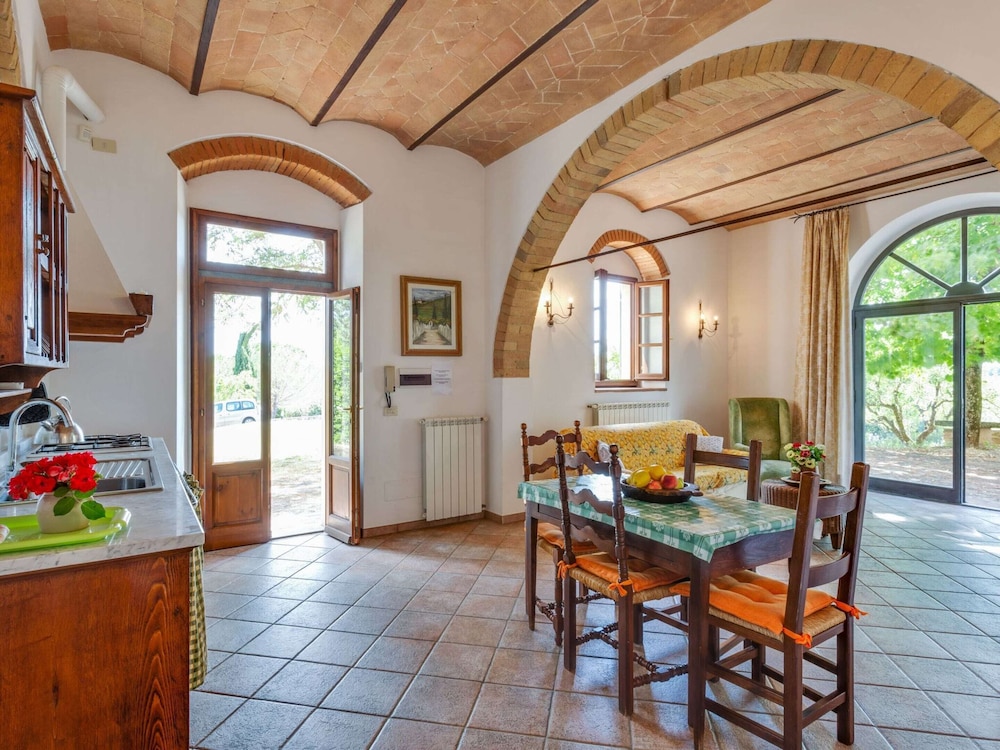 Apartment With Pool in Barberino Val D'elsa view 2