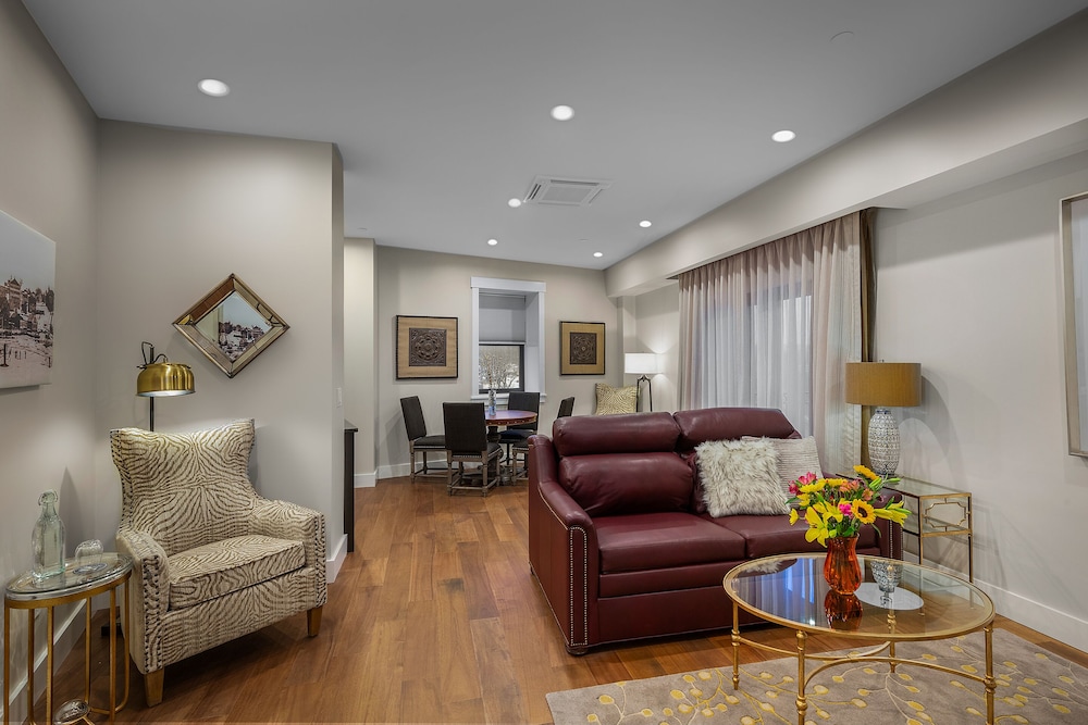 Rockport Harbor Hotel 29