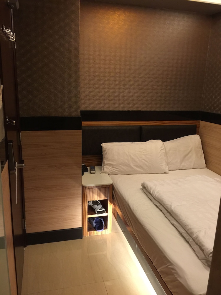 Rai Lei Hostel