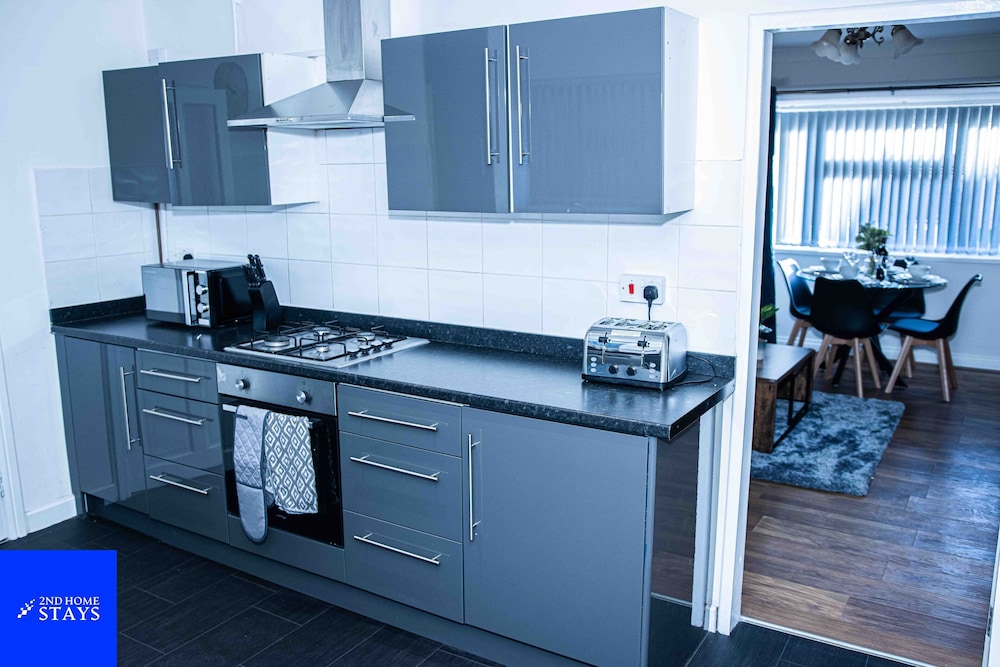 Walsall Vacations - 2ndhomestays -walsall- Charming 3-bedroom House - Property Image 33