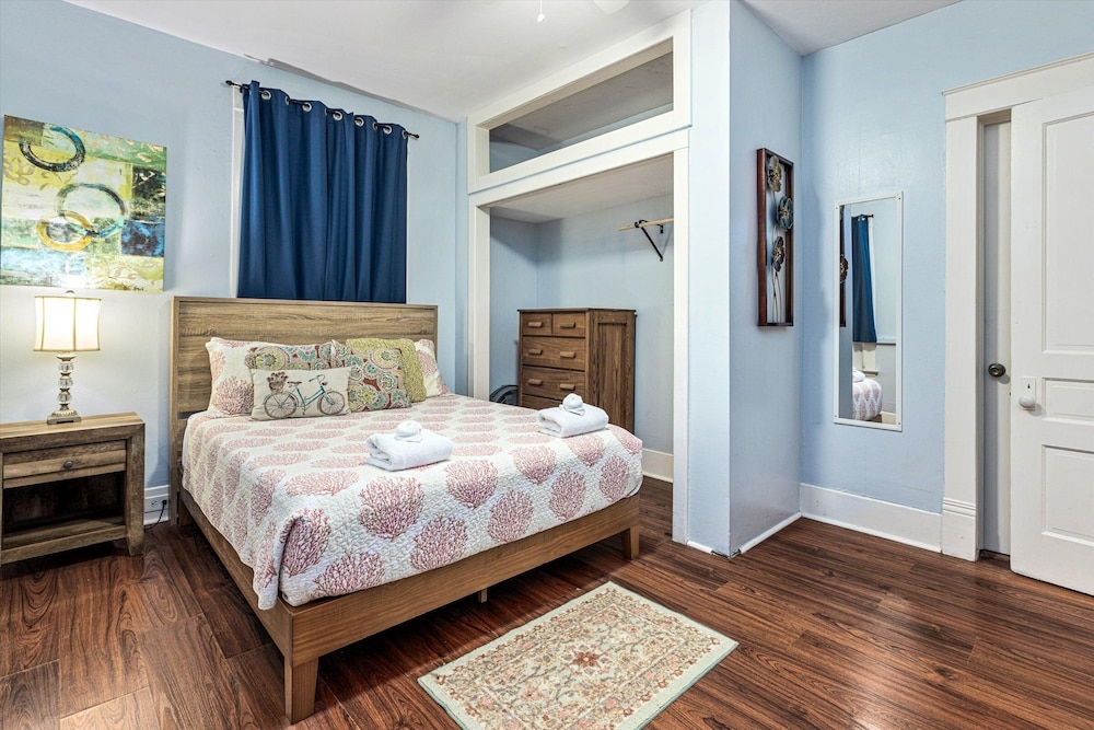 Seas The Breeze 4 Bedroom Home