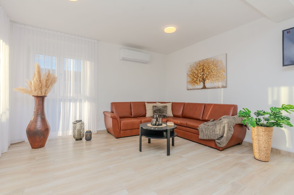 Apartment Ivic