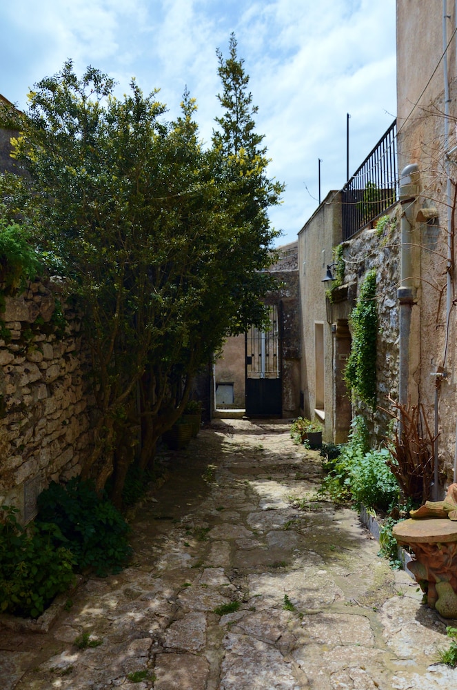 Casa Romeo - Relax nel cuore di Erice