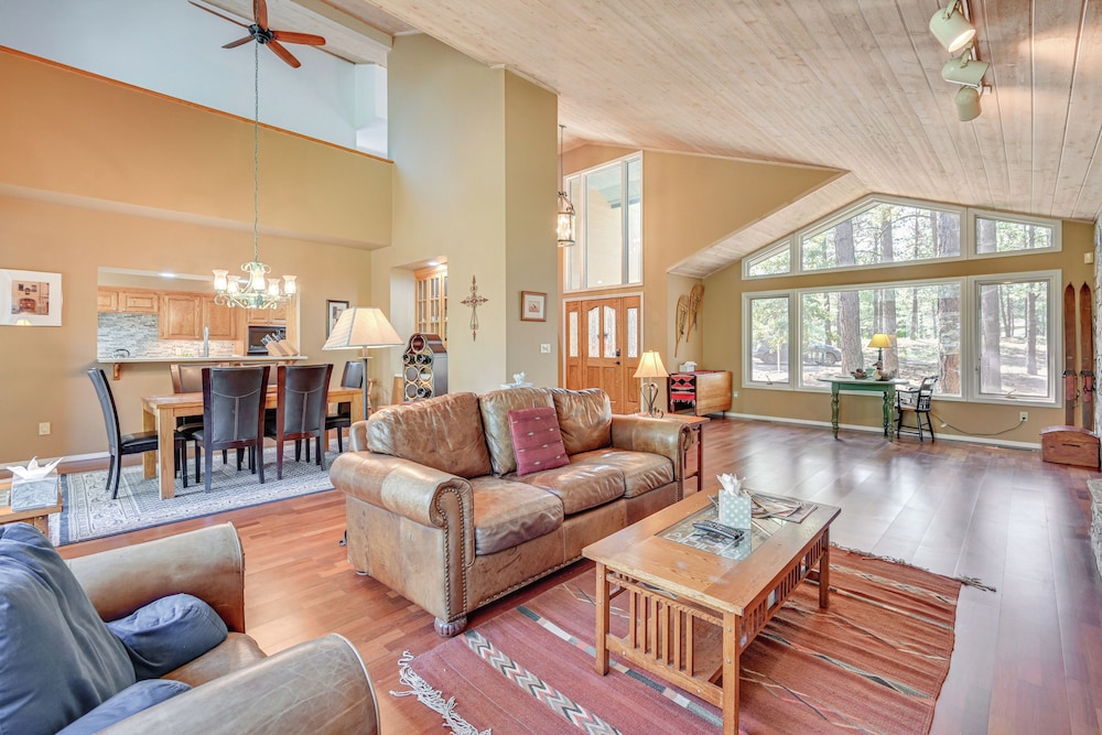 Forested Home in Flagstaff w/ Large Deck & Grill!