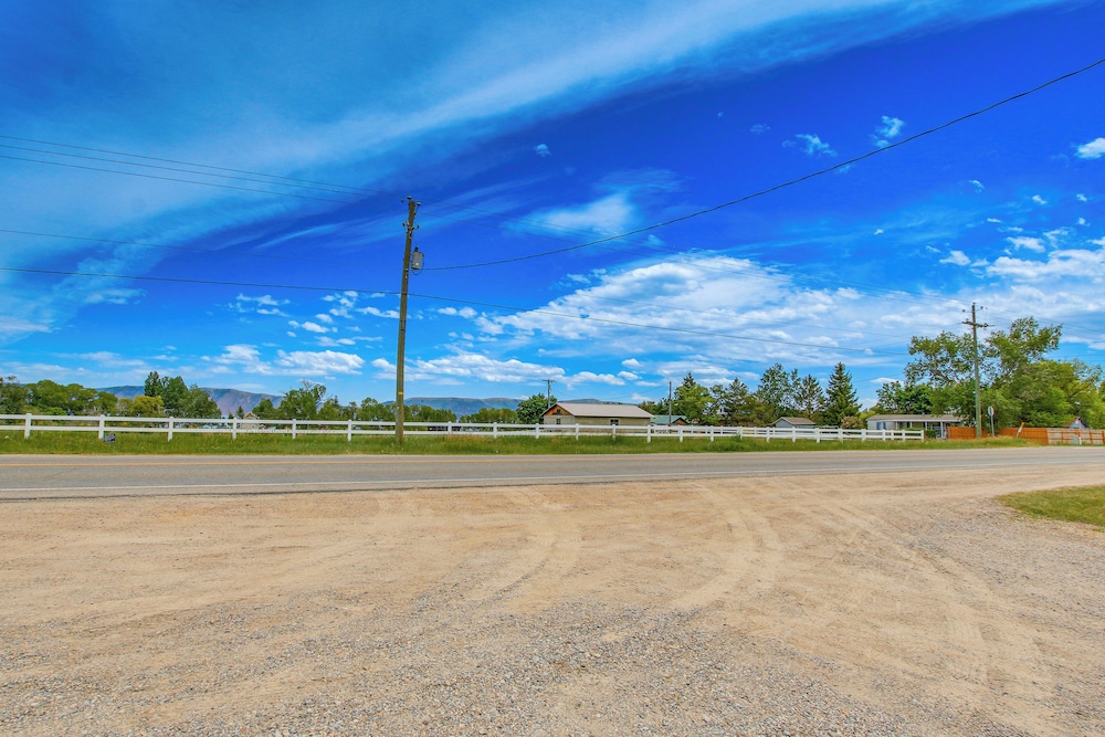 Garden City Home w/ Fire Pit: Walk to Bear Lake!