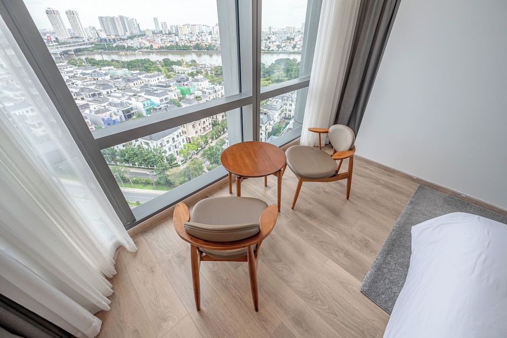 Landmark 81 & Vinhomes - ZEN Saigon Citypoint.