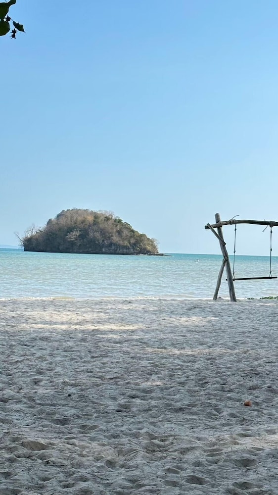 PAN Beachfront Resort Krabi