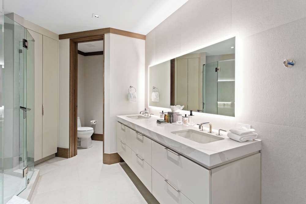 The Residences at The Tower-3 Bedroom Deluxe #6 3 Condo