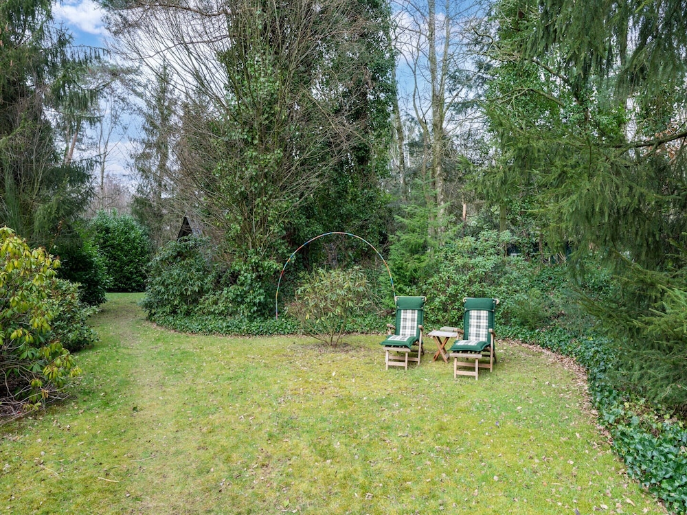 Arendonk Pondside Chalet