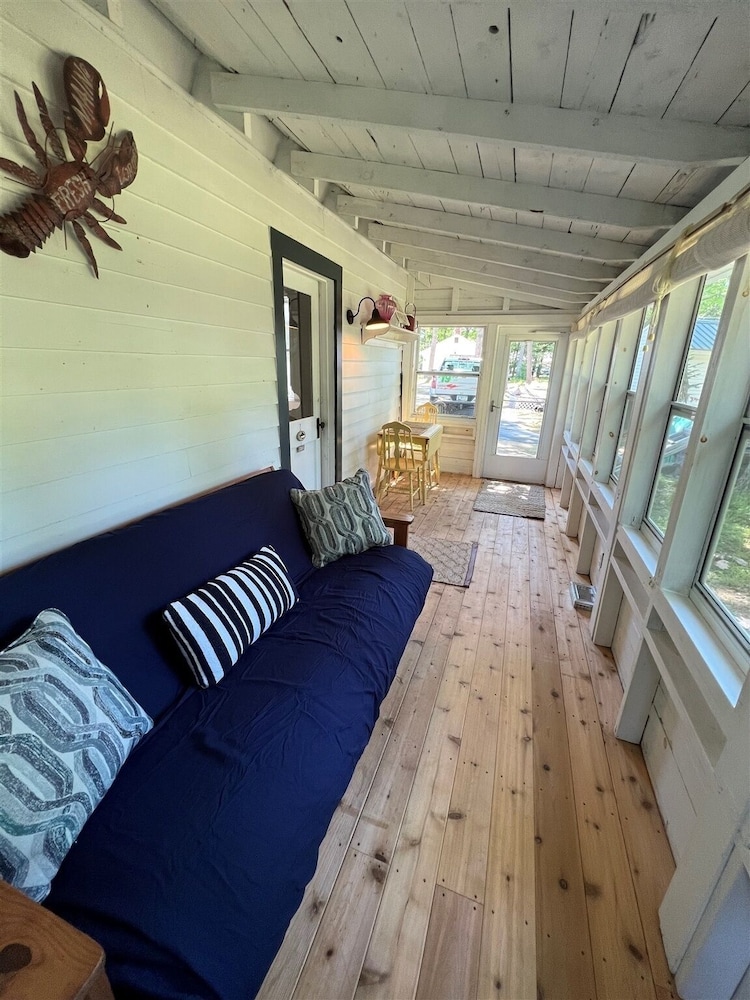 Maine Stay Lake House-limit12 4 Bedroom Home by RedAwning view 3