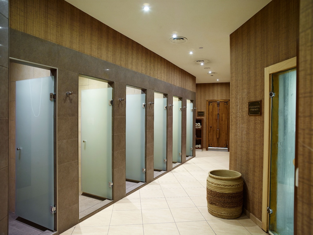 Euro Park Hotel - Image 20