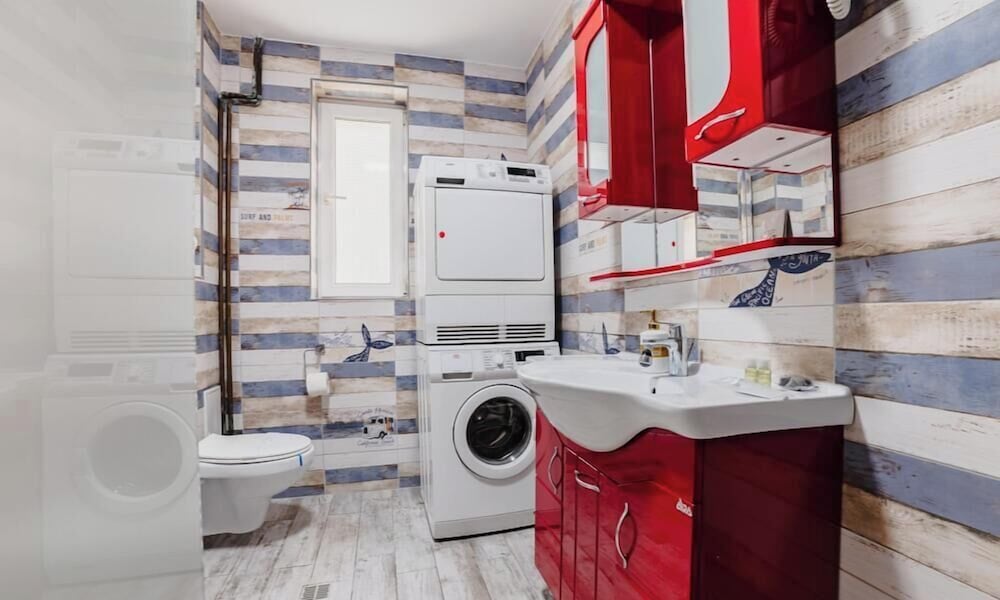 Noua Oasis BNB with parking