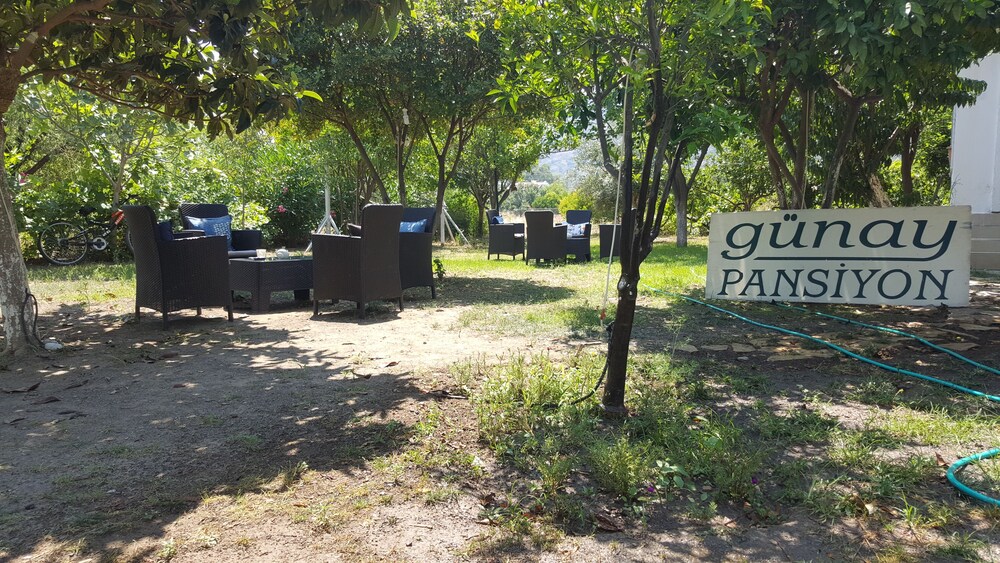Gunay Pansiyon