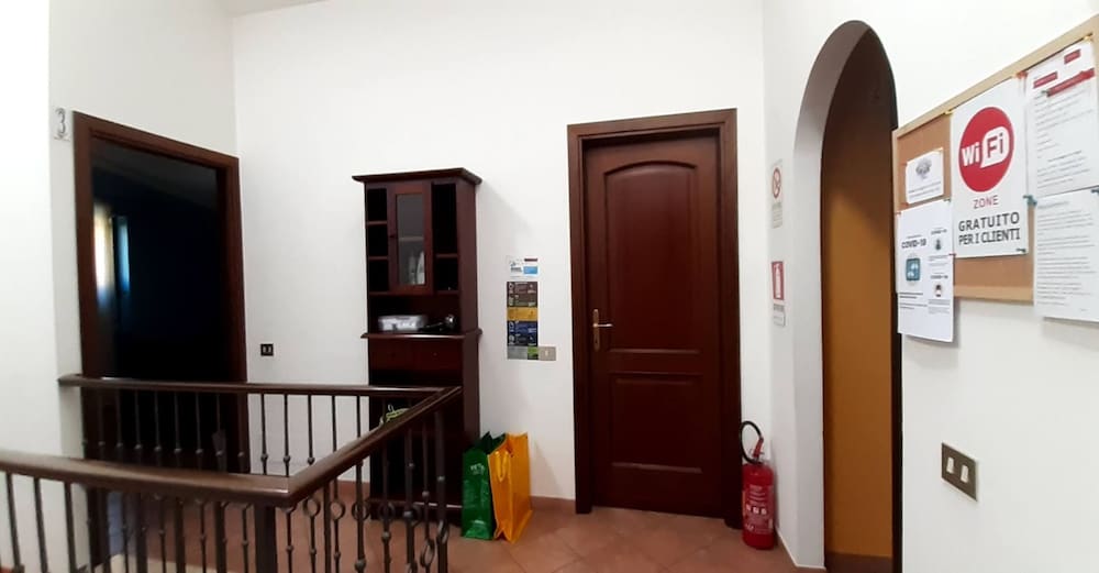 Fabiola Bed & Breakfast en Marino — other