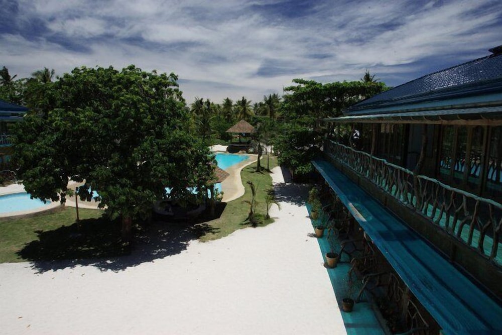 Malapascua Legend Water Sports & Resort