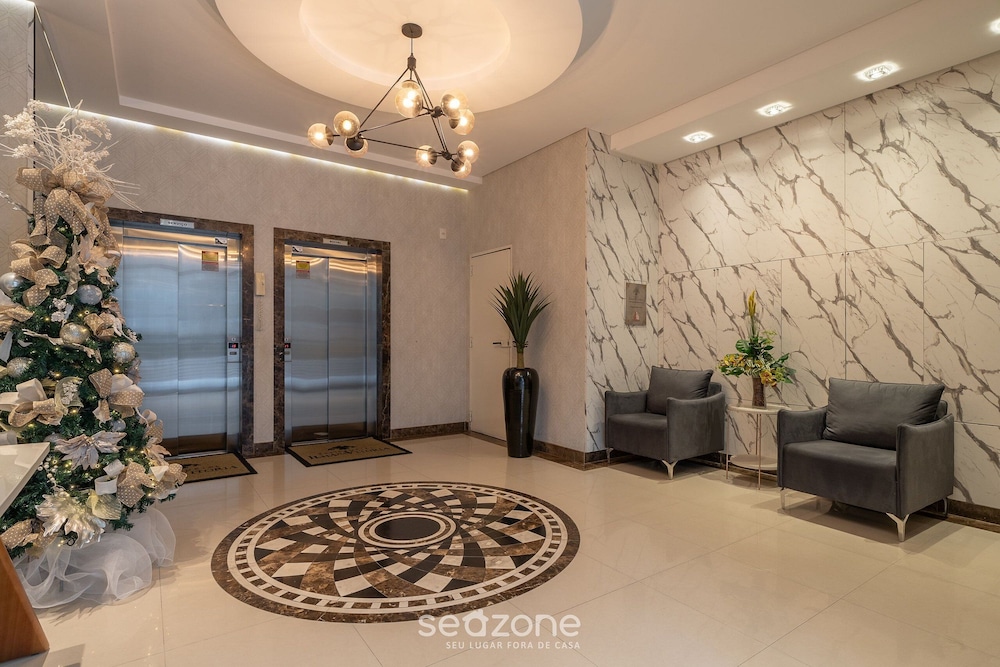 3BR Apt w/ BBQ 300m From the Beach Ivt1301