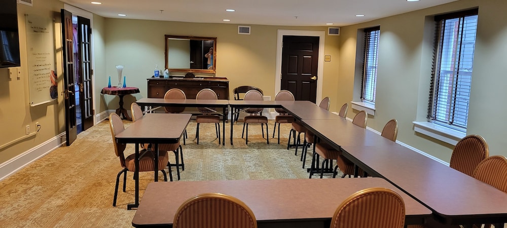 meeting & event spaces