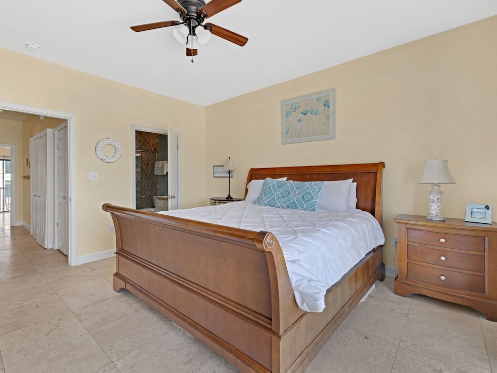 Seagrove Dunes #1 by Southern Vacation Rentals view 2