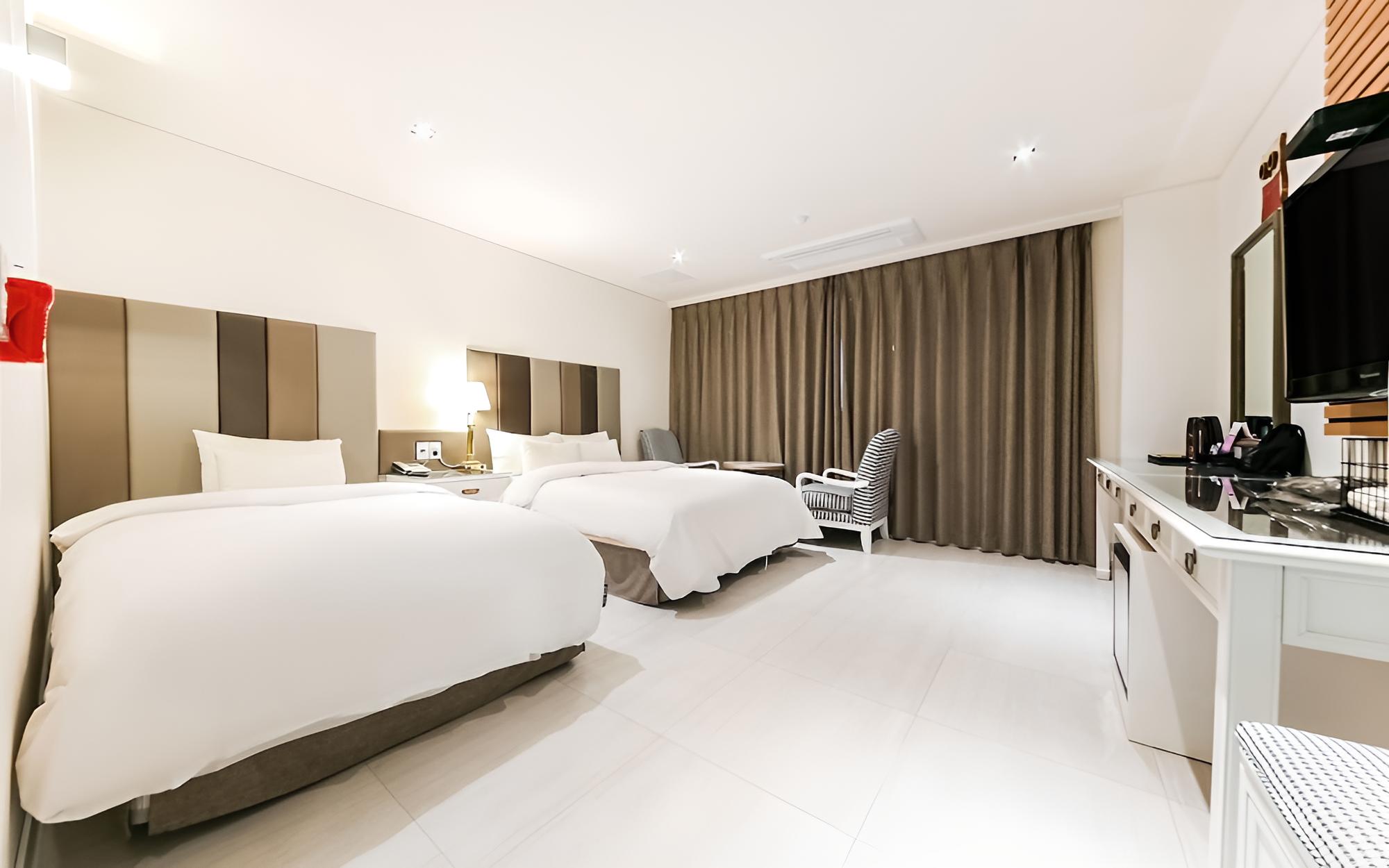 Jinju Hotel Owl view 4