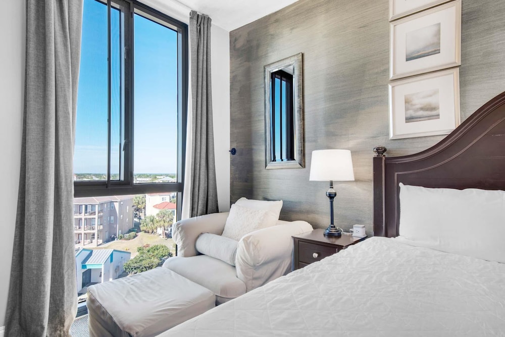 Enclave 701b- Paradiso Del Regno view 5