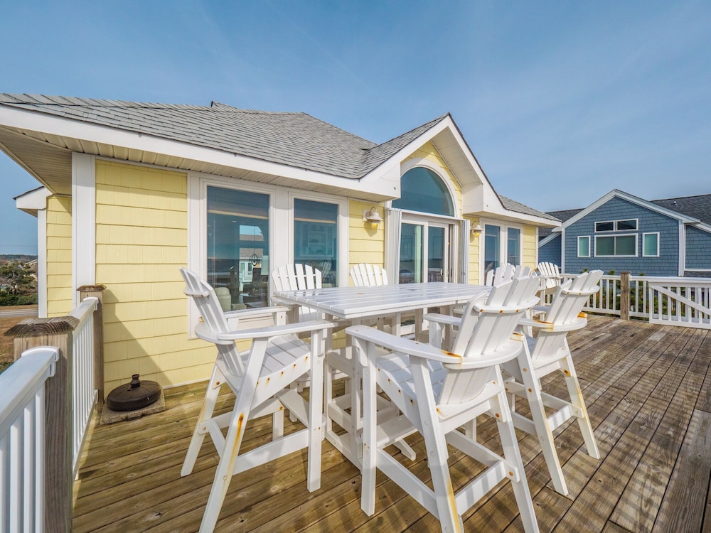 C-Maid by Topsail Realty