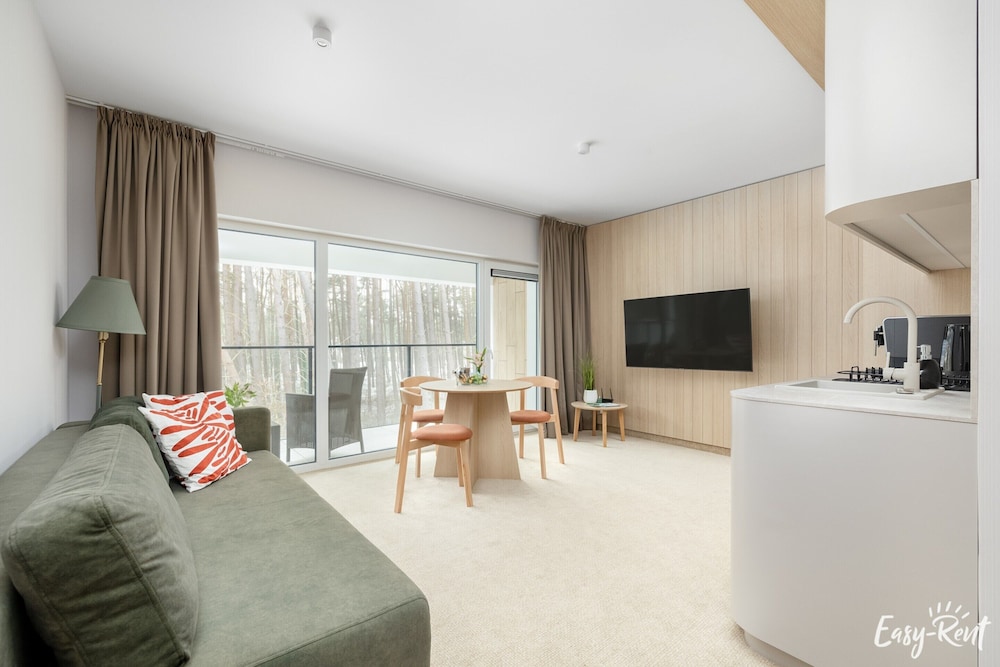 Apartment Lukecin Near Beach and Pool