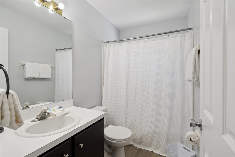 2022 Royal Bay Blvd Unit 94
