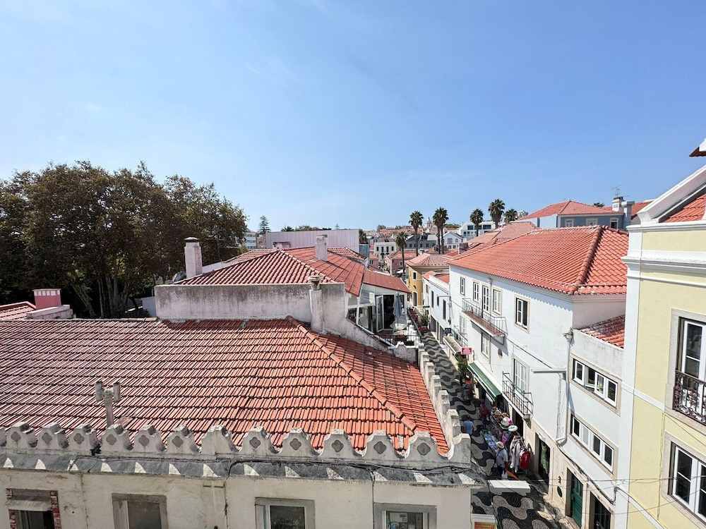 The Pearl - Cascais Guest House - City & Beach