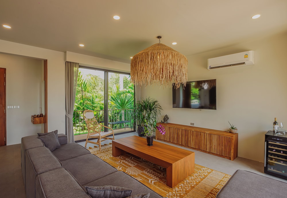 Dreamy Ocean Villa B Sea View Retreat
