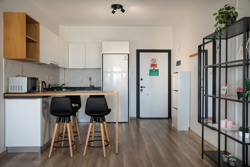 Caesar Blue Seaside Luxury Apartments