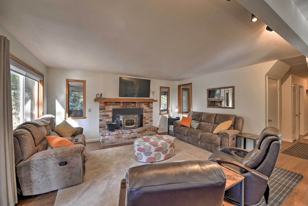 Cabin in Nat'l Forest 35 Min to Boreal Resort - Property Image 1
