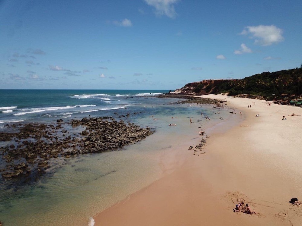 Macaco Surf Hostel