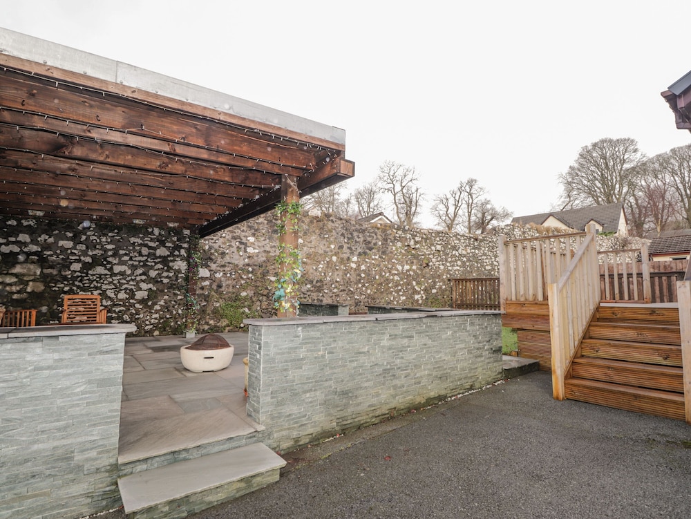 Pebble Cottage