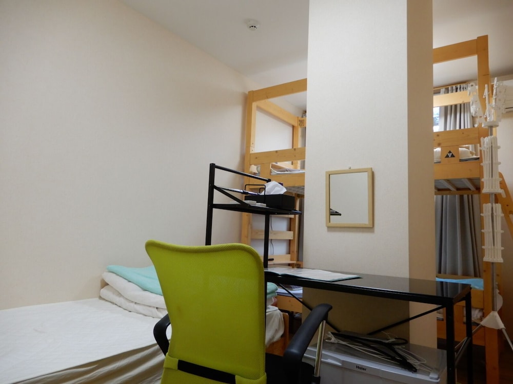 Photo 6