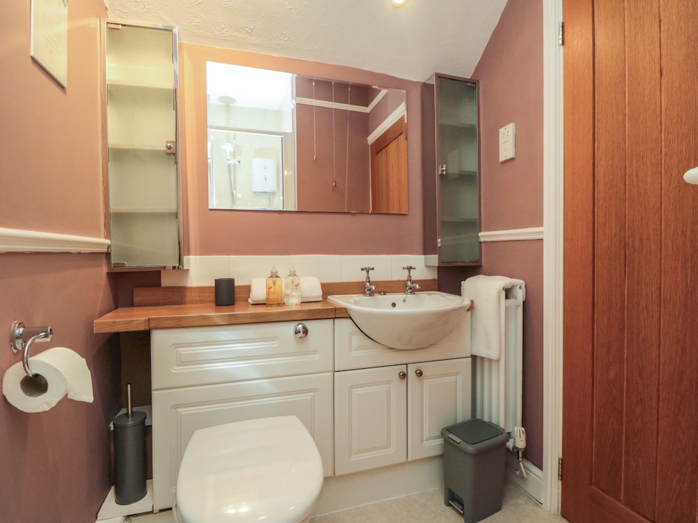 Inglenook Cottage