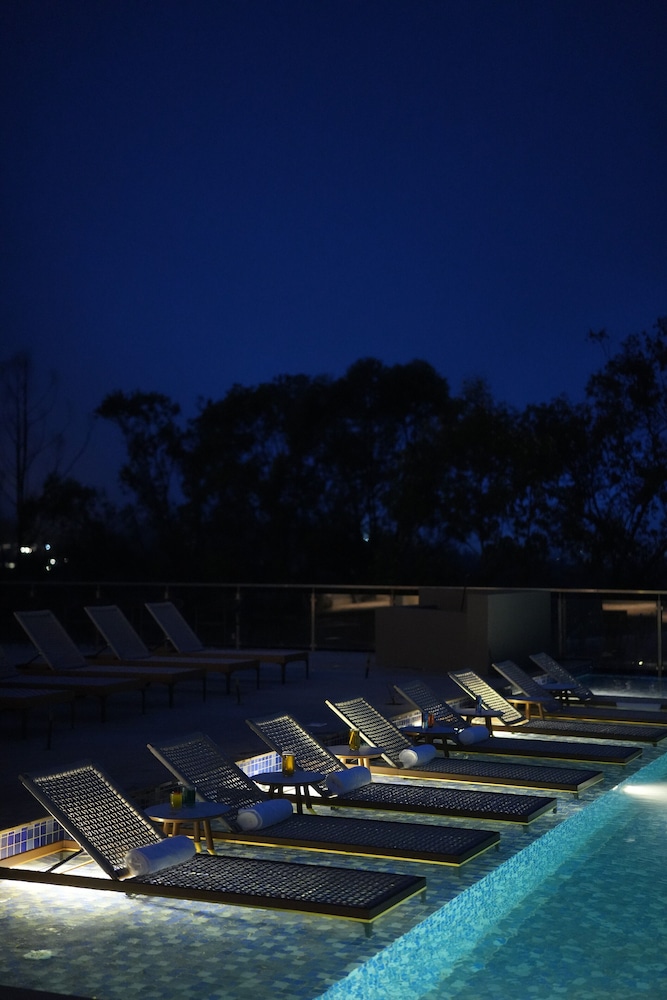 Ayati Resort & Spa