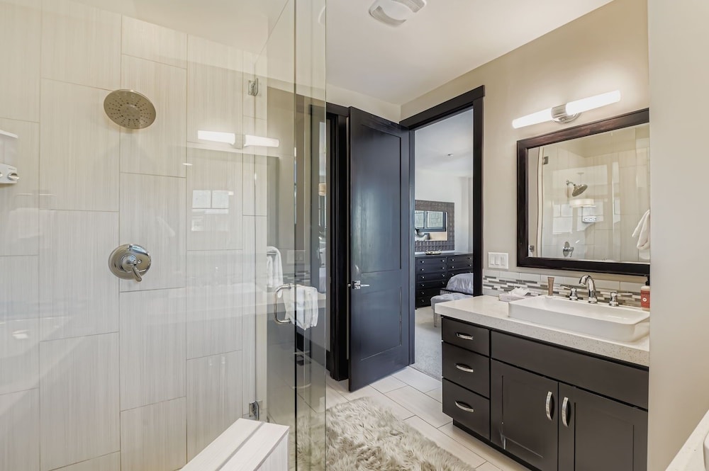 Tranquil Blackstone Getaway 3 Bedroom Townhouse